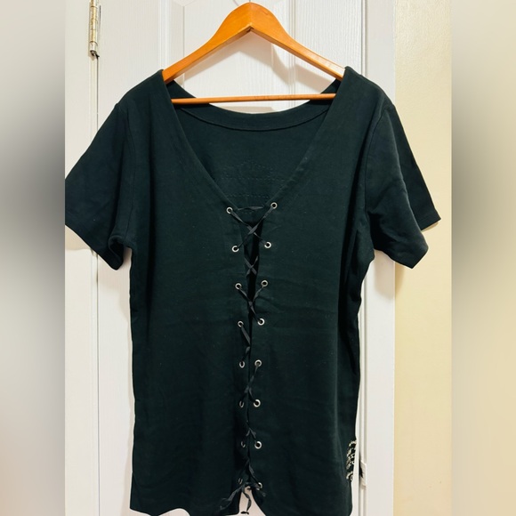 Harley Davidson Studded/laced back T-shirt - Picture 2 of 5